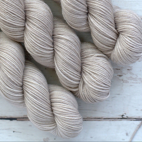 Julie Asselin | Leizu DK