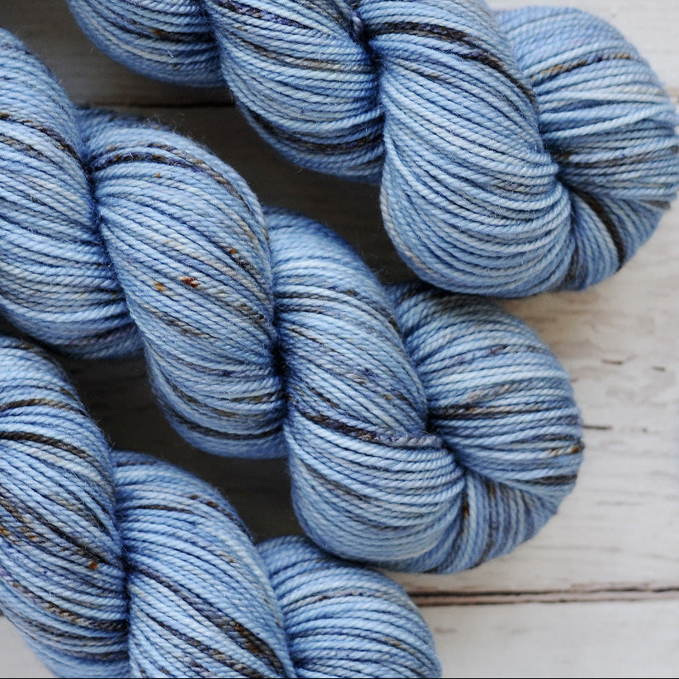 Julie Asselin | Leizu DK