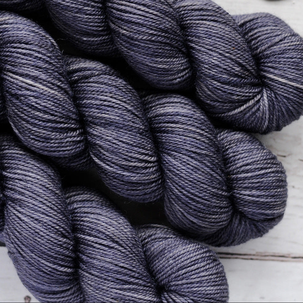 Julie Asselin | Leizu DK