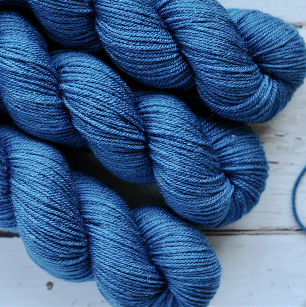 Julie Asselin | Leizu DK