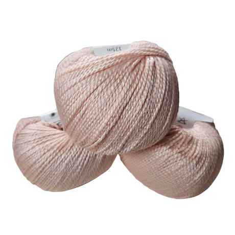 Gathering Yarns | Vera DK