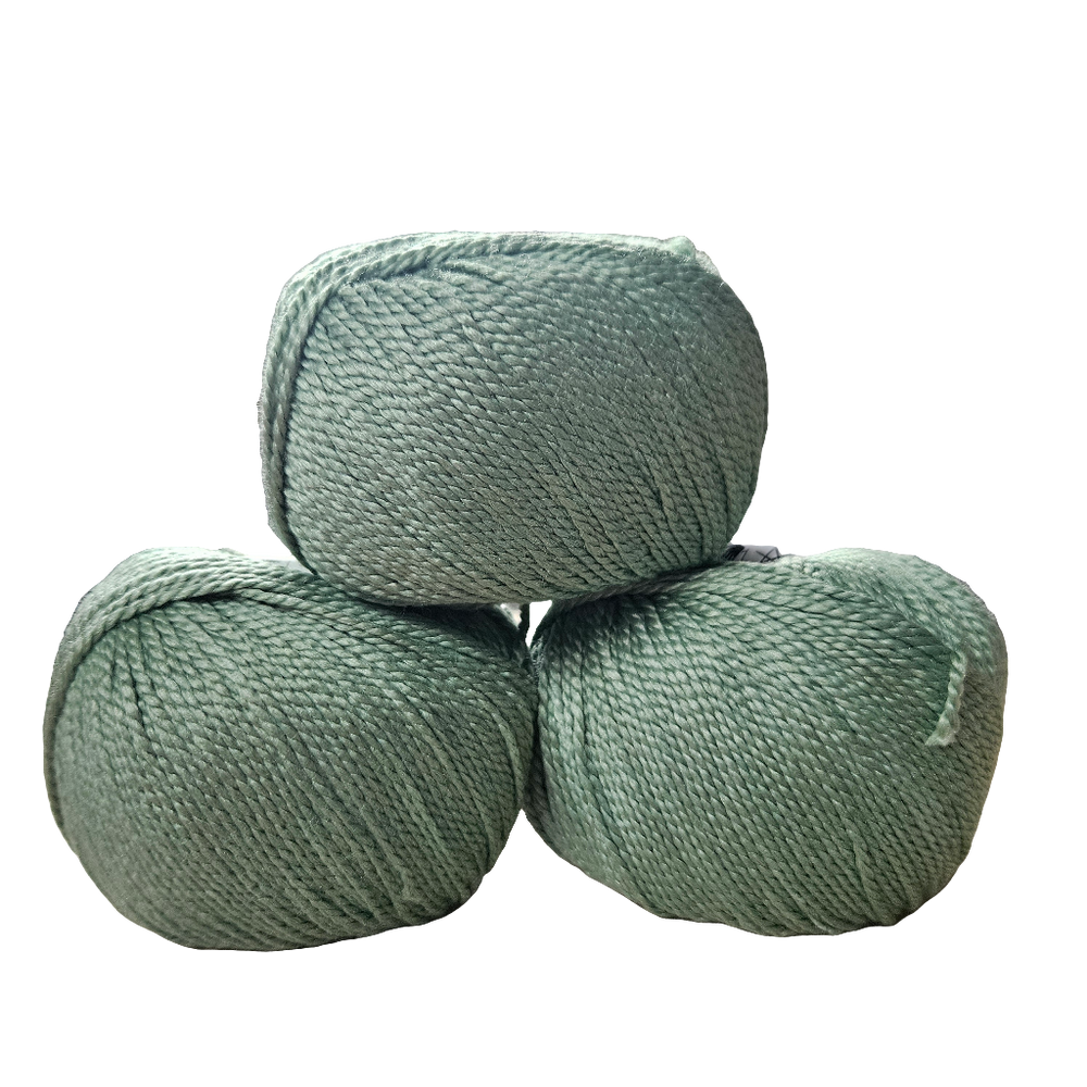 Gathering Yarns | Vera DK