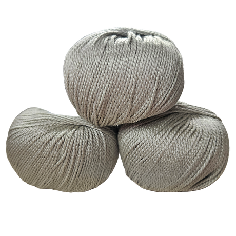 Gathering Yarns | Vera DK