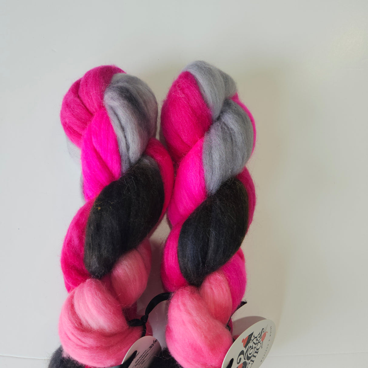 Two Cozy Chicks | Assorted Fibre | 2oz