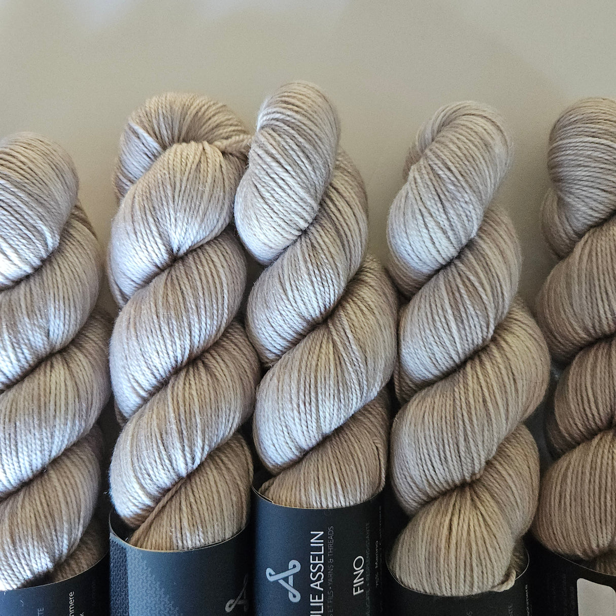 Julie Asselin | Fino | Fingering weight