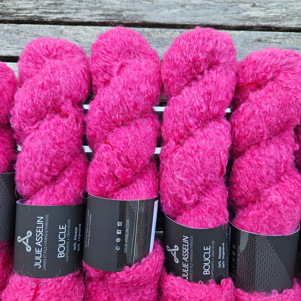 Julie Asselin | Boucle