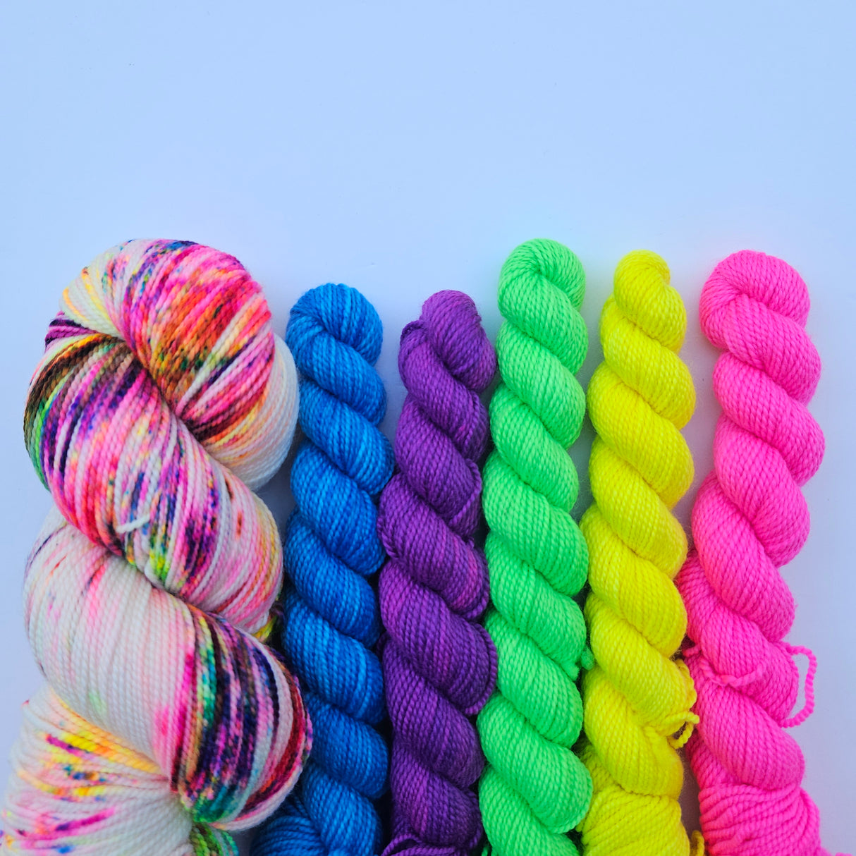 Campfiber Yarns | Full Skein + 5 Minis