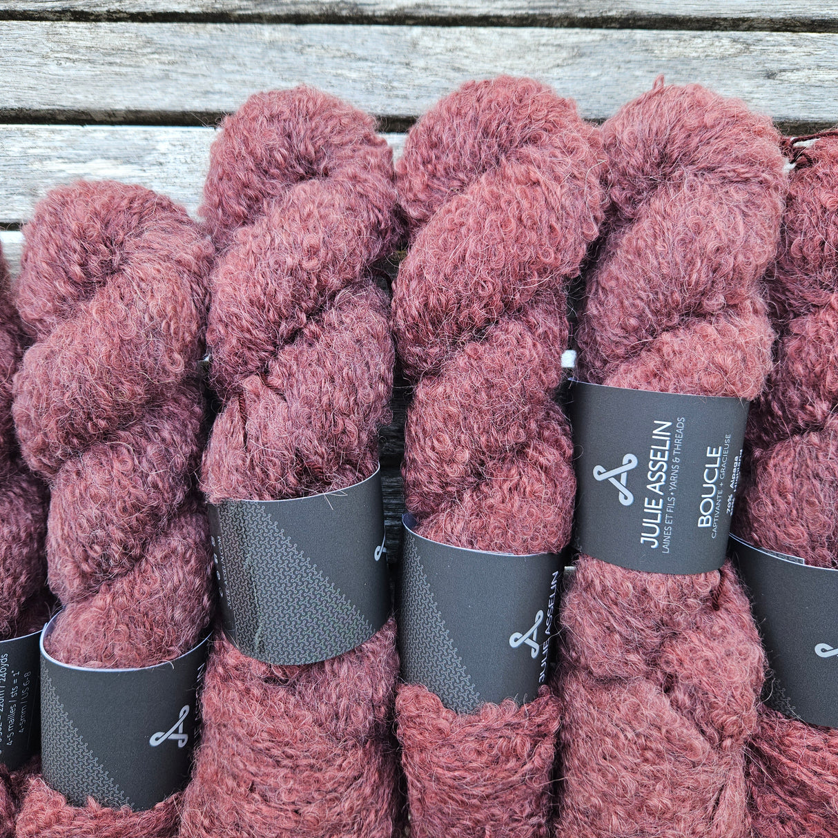 Julie Asselin | Boucle