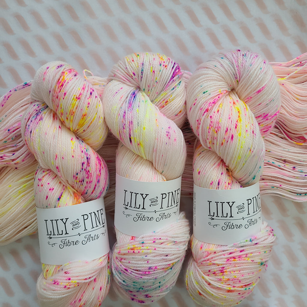 Lily & Pine | Day Lily Sock