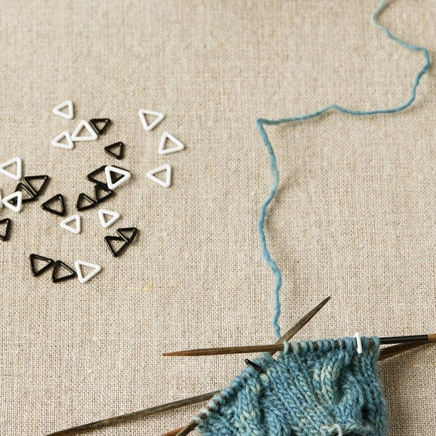 Cocoknits | Triangle Stitch Markers X-SMALL