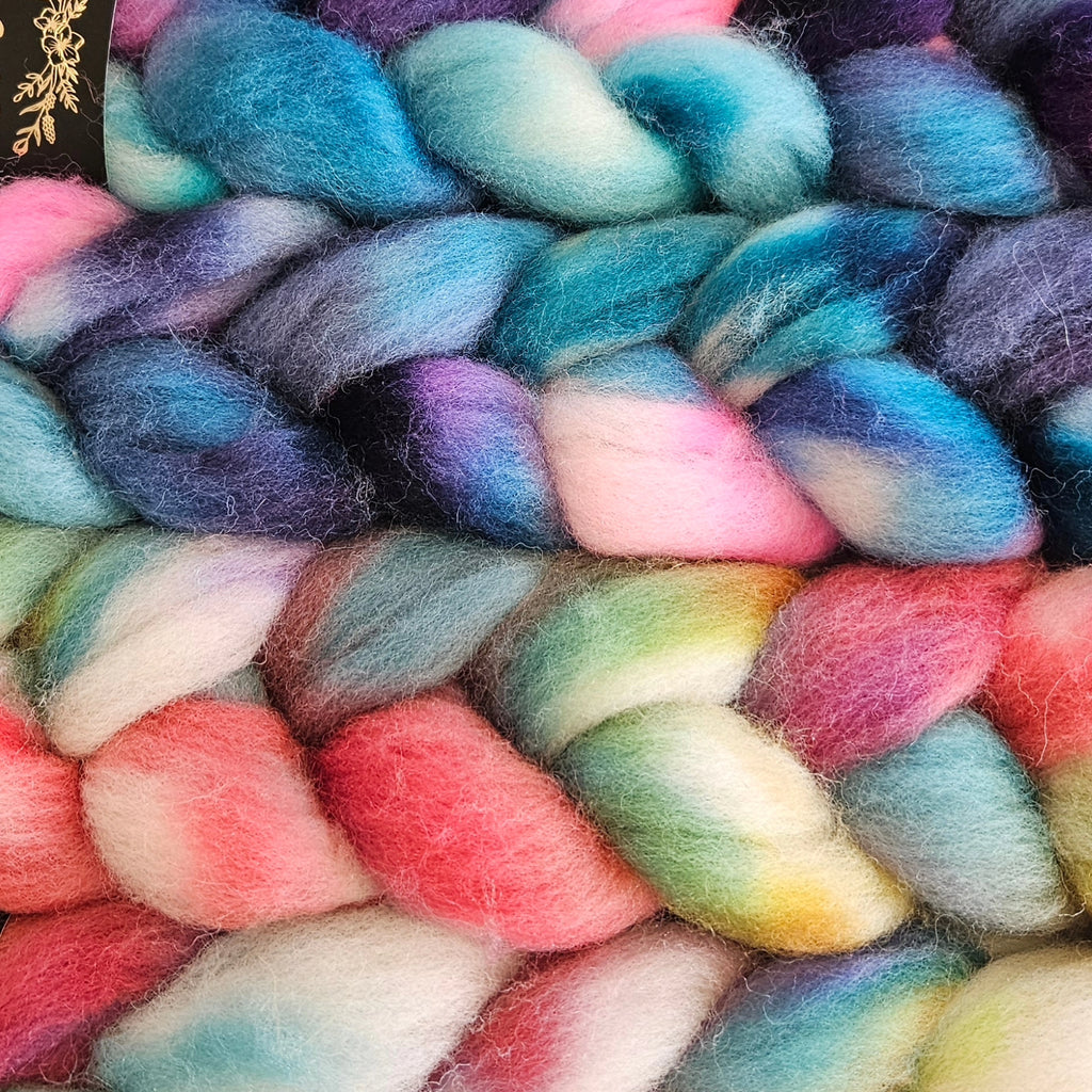 Akara Yarns | Spinning Fibre