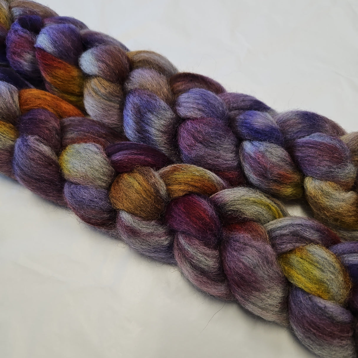 Akara Yarns | Grey Corriedale Top