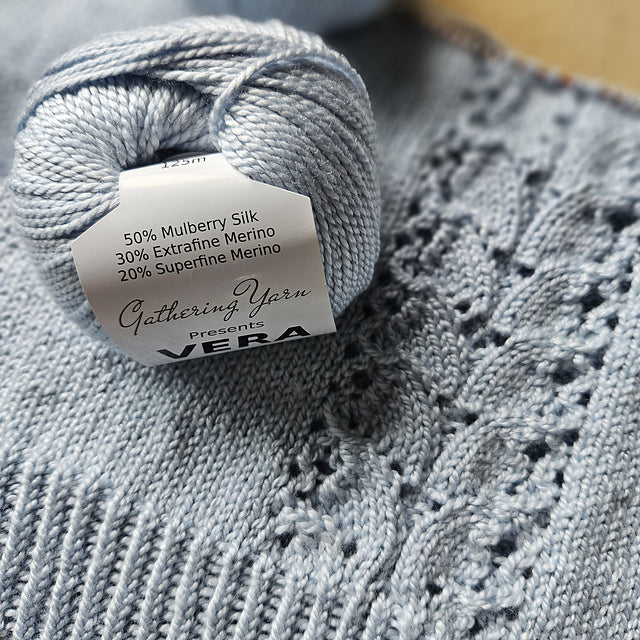 Gathering Yarns | Vera DK