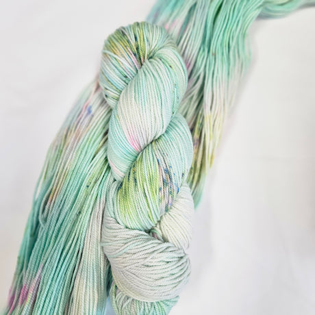 Myrtle Yarn | Natural DK