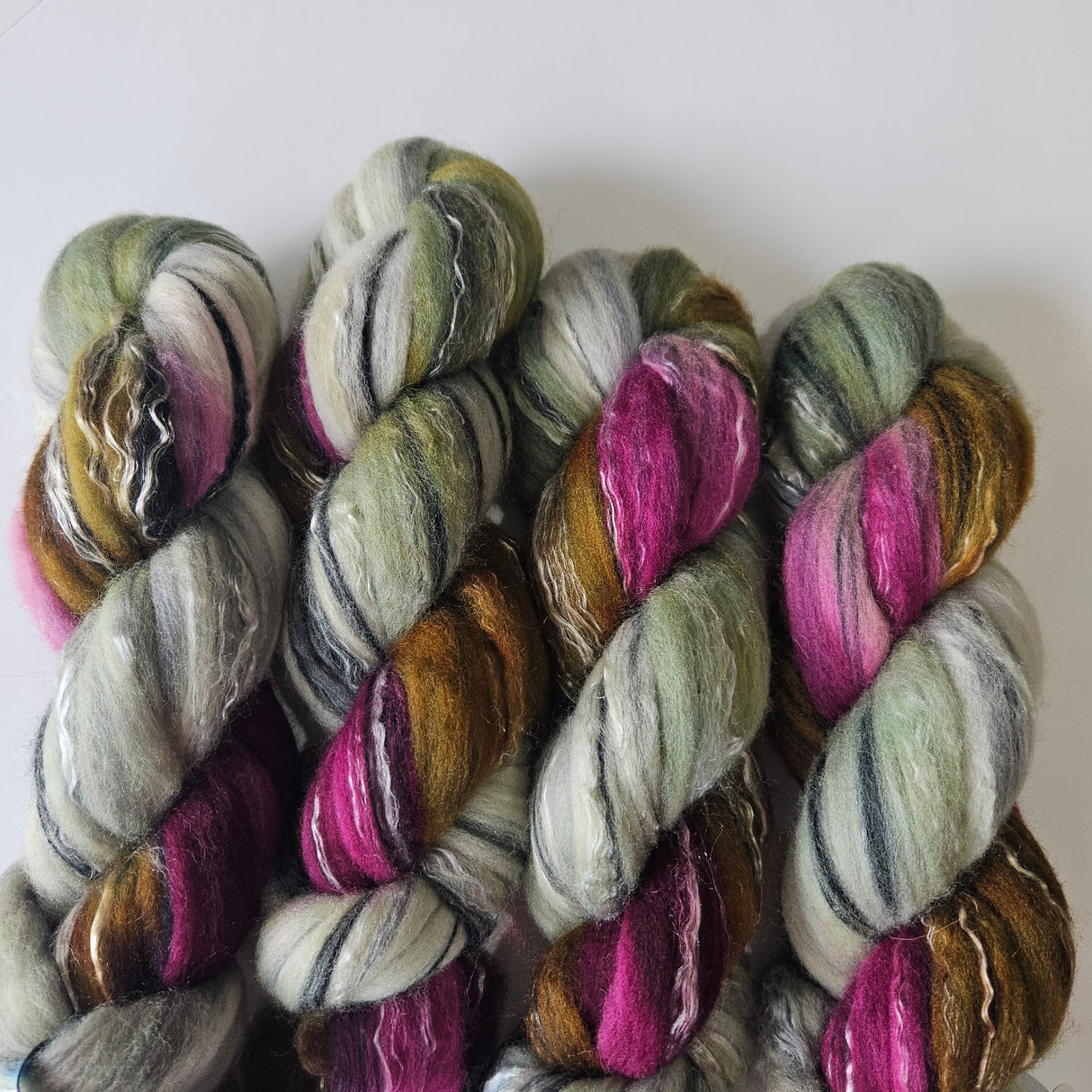 Two Cozy Chicks | Assorted Fibre | 2oz