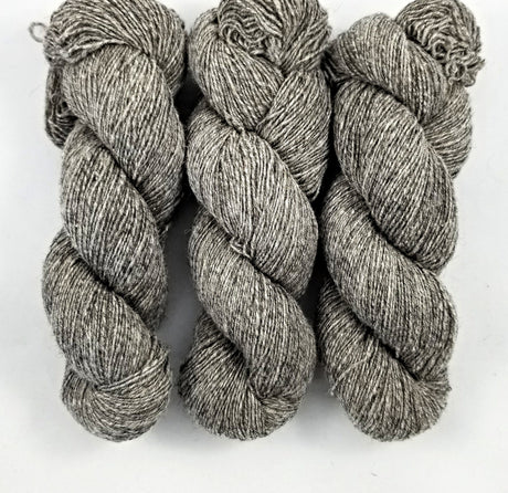 Custom Woolen Mills Yarn