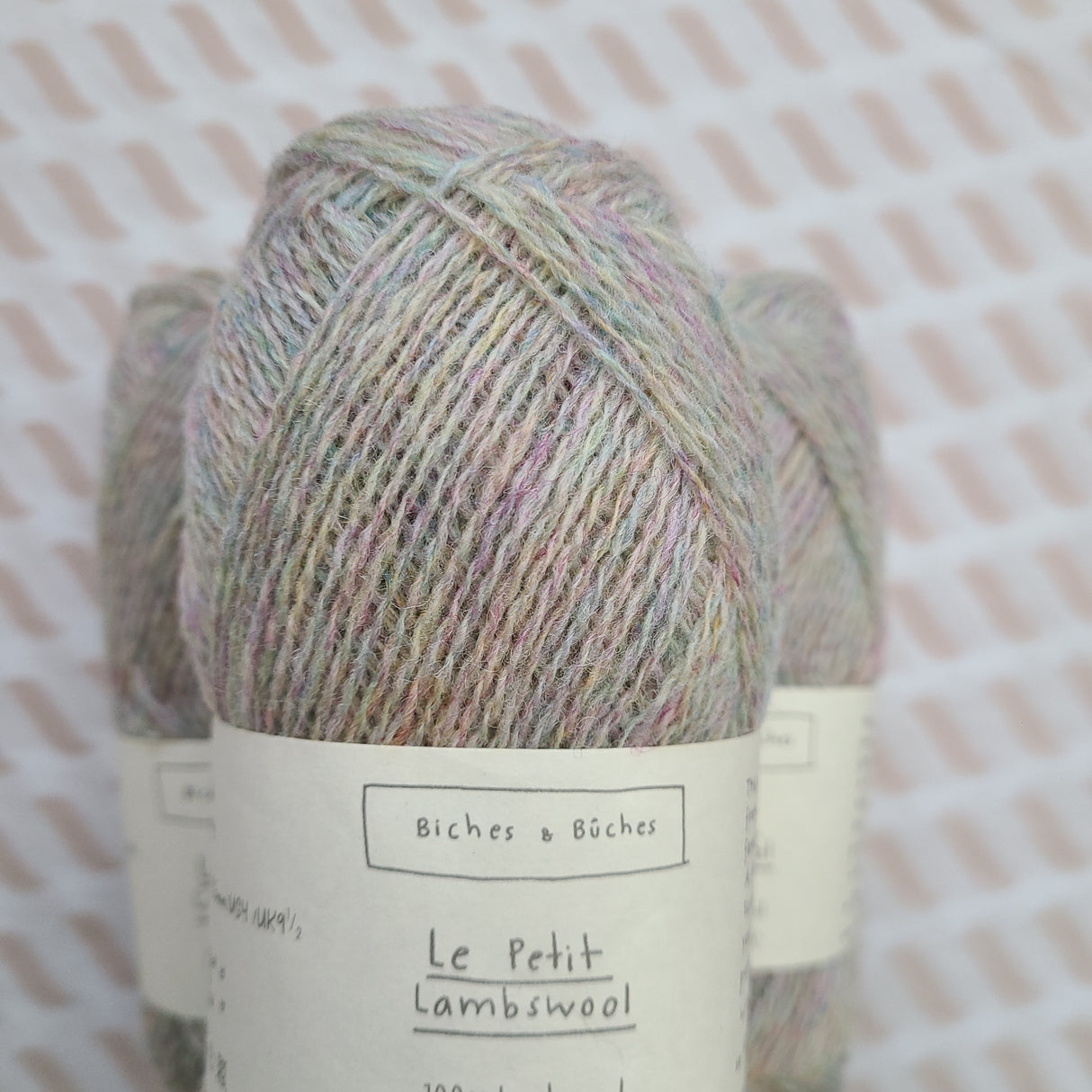 Biches & Bûches | Le Petit Lambswool