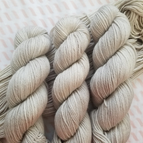 *SALE* Hello Stella | Rustic Stella DK (Merino)